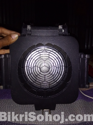 Fresnel Halogen spotlight 1000 watt